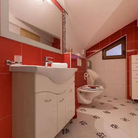 Duki - Sea View Apartment